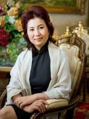 访柏联集团董事长刘湘云