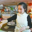 美女不当公务员当菜贩
