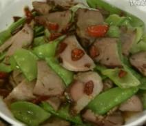 豆荚炒腊肉