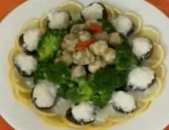 百花金钱迎千禧