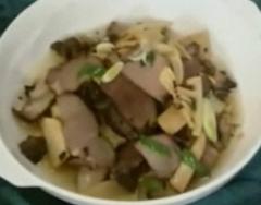 冬笋腊肉