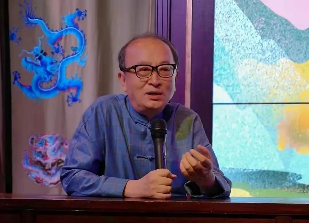 树立全民健康自信，全面推进“健康中国”伟大战略的实施